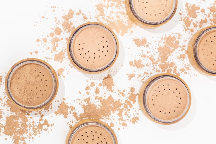 Melvory's natural mineral powder foundation with SPF 15. Choose the perfect shade.